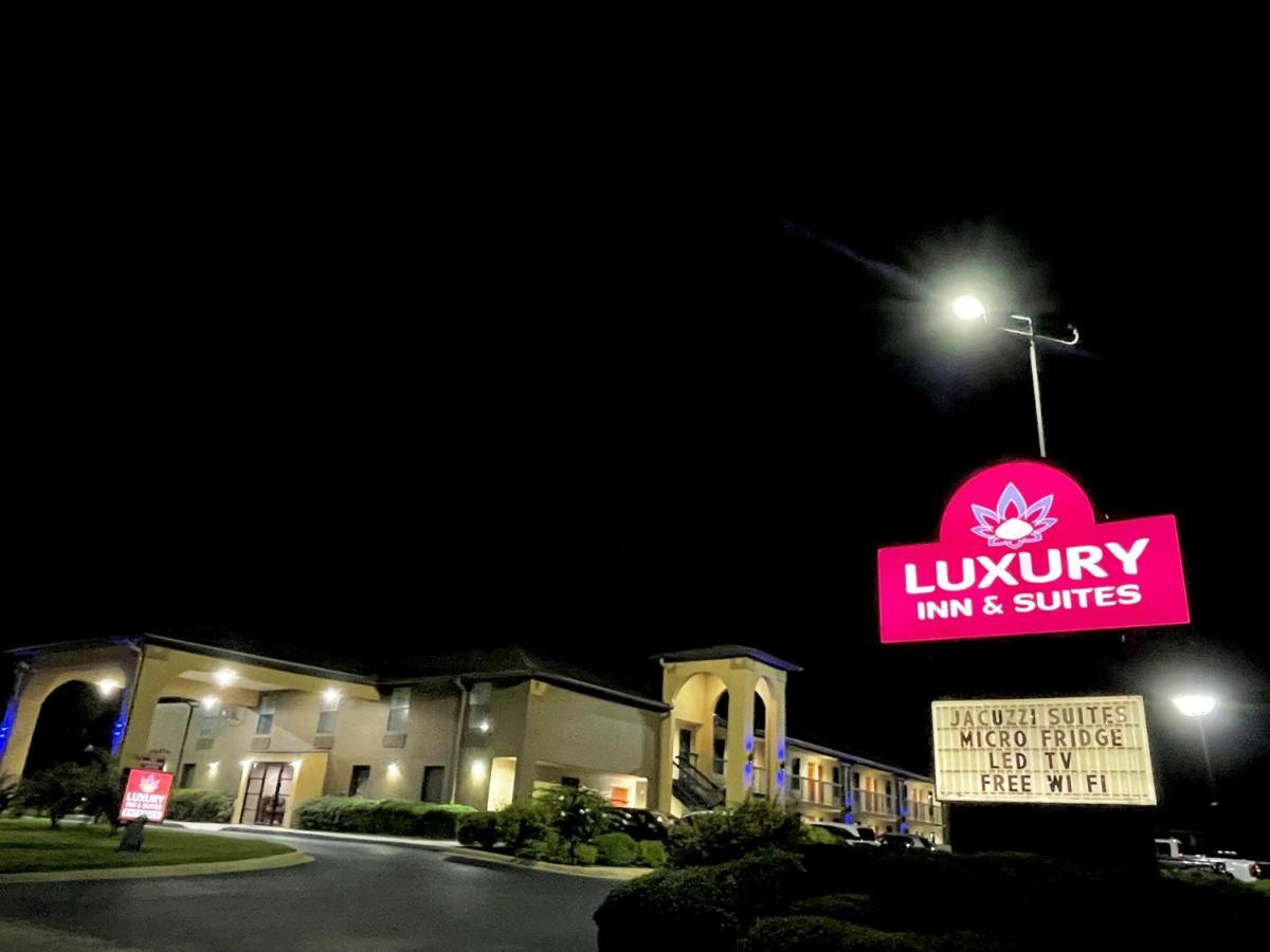 Luxury Inn & Suites 셀마 외부 사진
