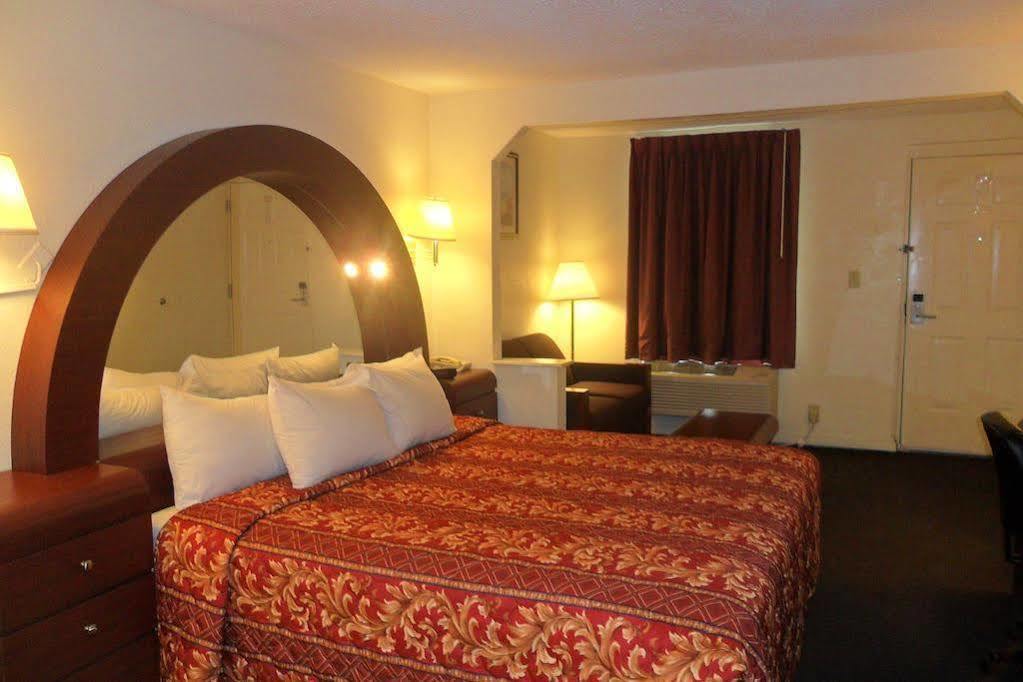 Luxury Inn & Suites 셀마 외부 사진